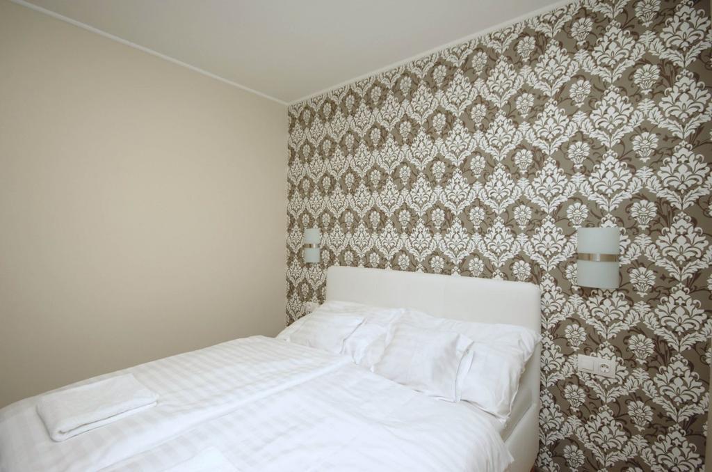 Mosoly Deluxe Apartman Гюла Екстериор снимка