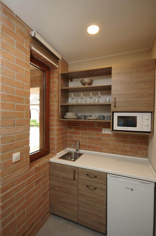 Mosoly Deluxe Apartman Гюла Екстериор снимка