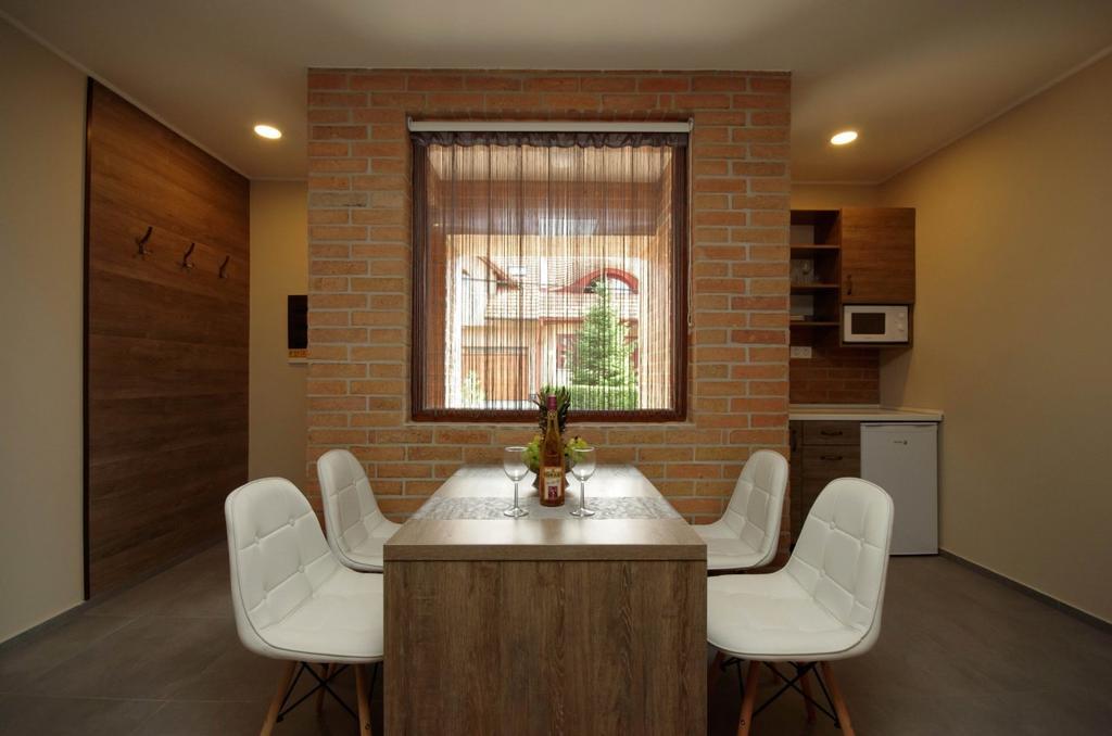 Mosoly Deluxe Apartman Гюла Екстериор снимка